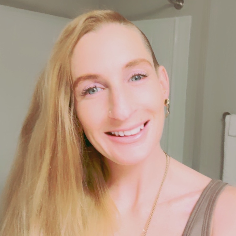 Meet your Posher, Erin